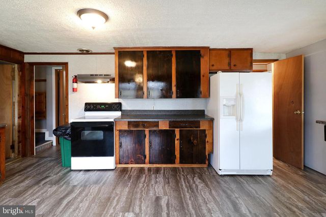 2447 GENERAL POTTER HWY, Centre Hall, PA 16828