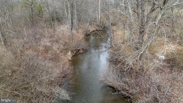 2447 GENERAL POTTER HWY, Centre Hall, PA 16828