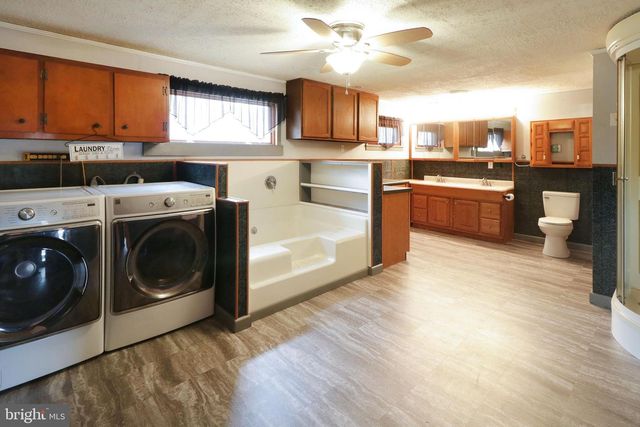 2447 GENERAL POTTER HWY, Centre Hall, PA 16828