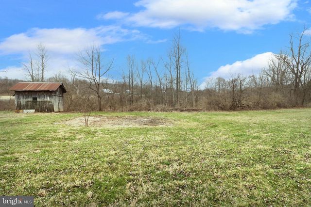 2447 GENERAL POTTER HWY, Centre Hall, PA 16828