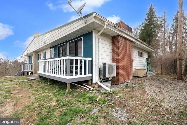 2447 GENERAL POTTER HWY, Centre Hall, PA 16828