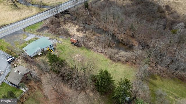 2447 GENERAL POTTER HWY, Centre Hall, PA 16828