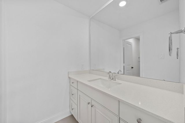 1021 Lakemont Bend Lane, Pinehurst, TX 77362