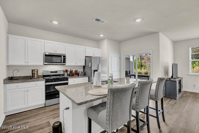 1229 Clendon Circle, Leland, NC 28451