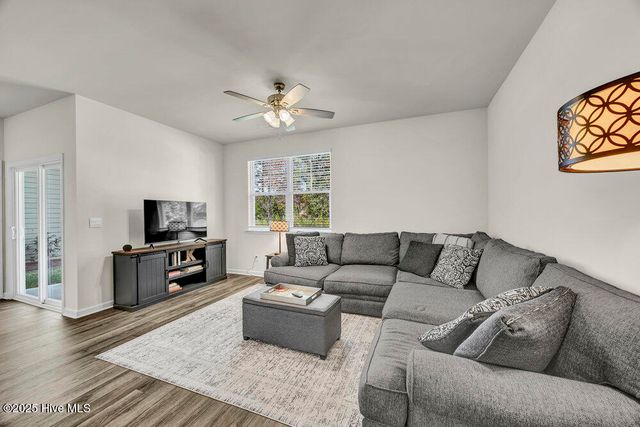 1229 Clendon Circle, Leland, NC 28451