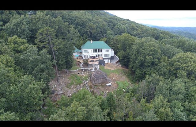 3572 Setting Sun Drive, Signal Mountain, TN 37377