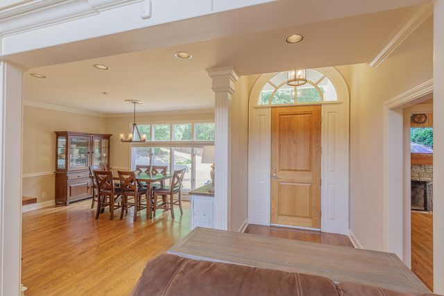 3572 Setting Sun Drive, Signal Mountain, TN 37377