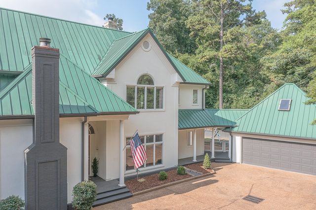 3572 Setting Sun Drive, Signal Mountain, TN 37377