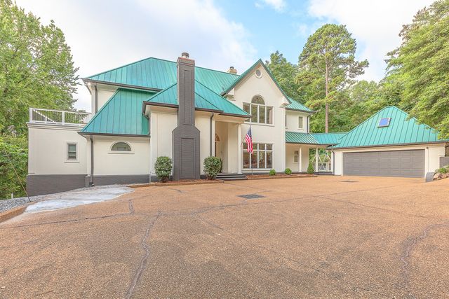 3572 Setting Sun Drive, Signal Mountain, TN 37377