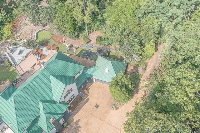 3572 Setting Sun Drive, Signal Mountain, TN 37377