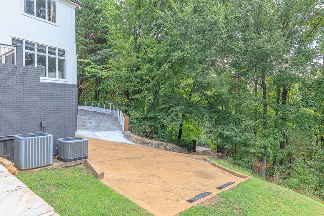 3572 Setting Sun Drive, Signal Mountain, TN 37377