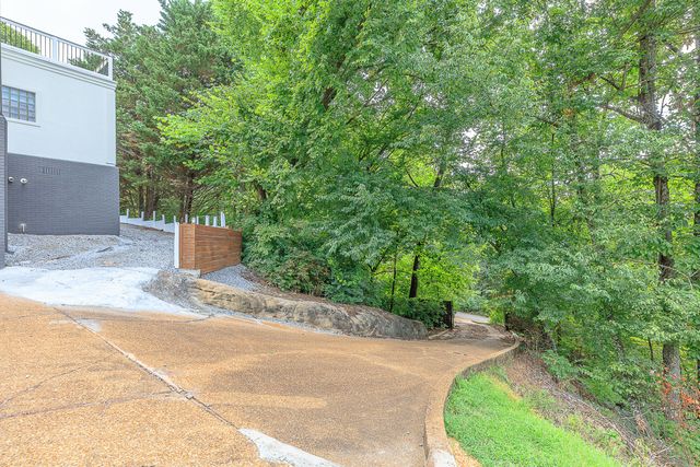 3572 Setting Sun Drive, Signal Mountain, TN 37377