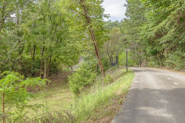 3572 Setting Sun Drive, Signal Mountain, TN 37377