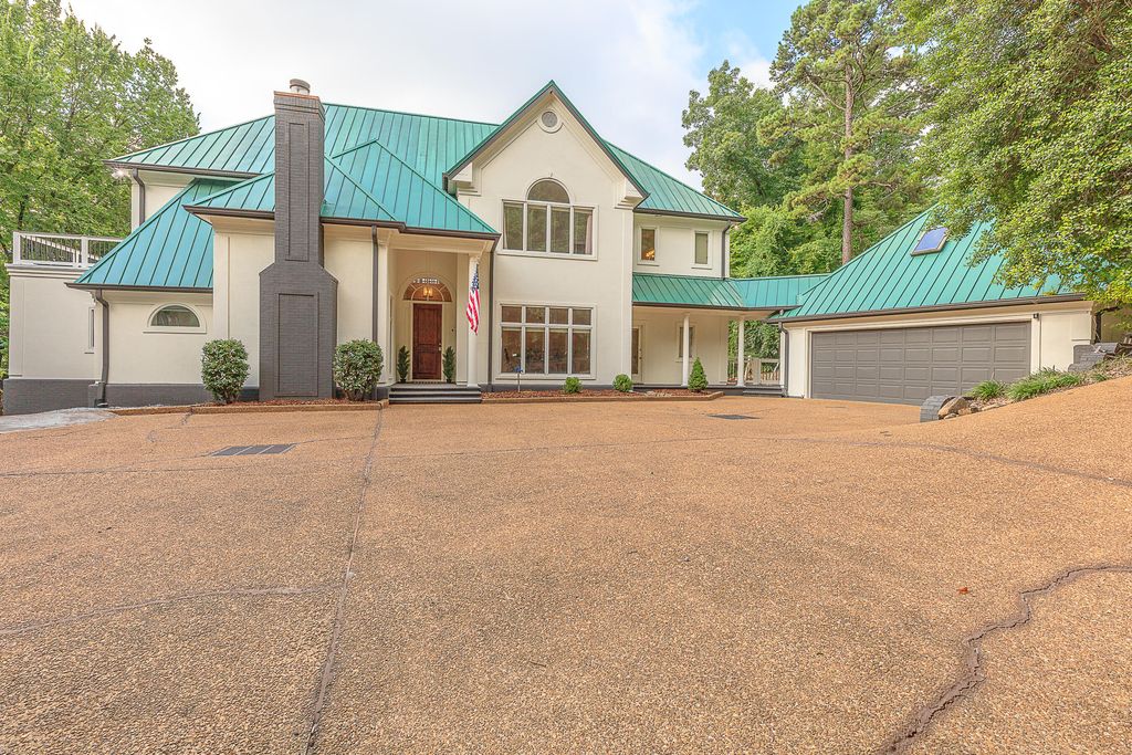 3572 Setting Sun Drive, Signal Mountain, TN 37377