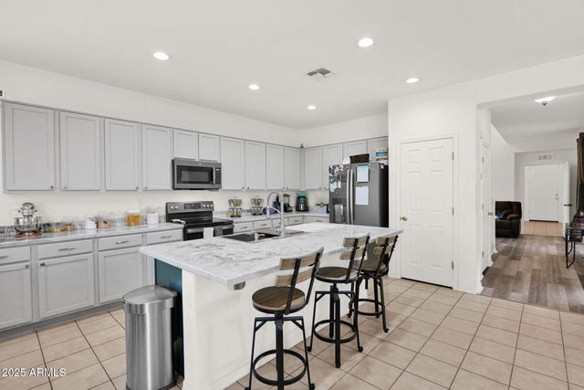 453 E WHITE WING Drive, Casa Grande, AZ 85122