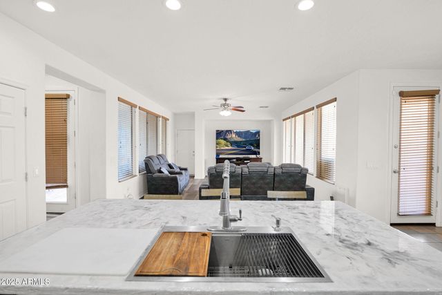 453 E WHITE WING Drive, Casa Grande, AZ 85122