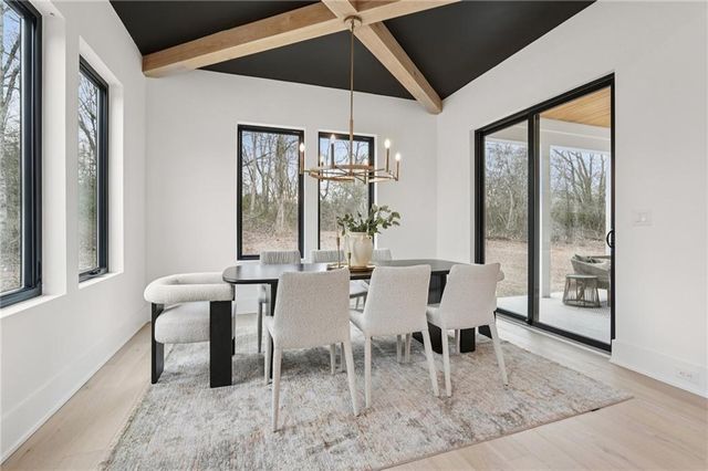 235 Winterberry NW Way, Roswell, GA 30075