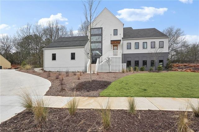 235 Winterberry NW Way, Roswell, GA 30075