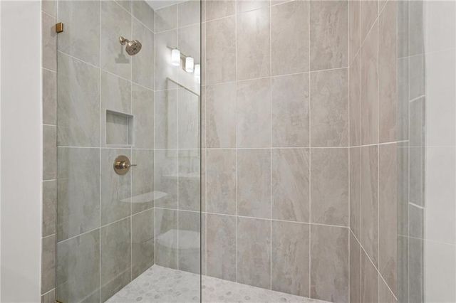 235 Winterberry NW Way, Roswell, GA 30075