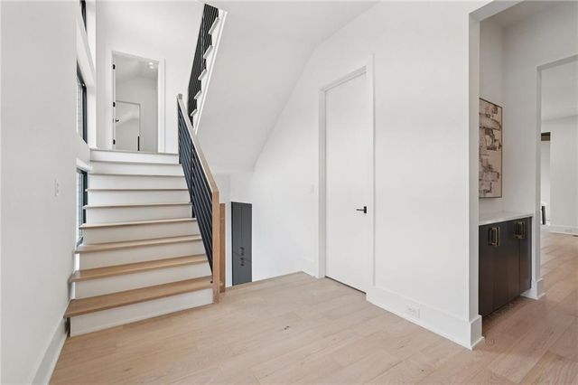 235 Winterberry NW Way, Roswell, GA 30075