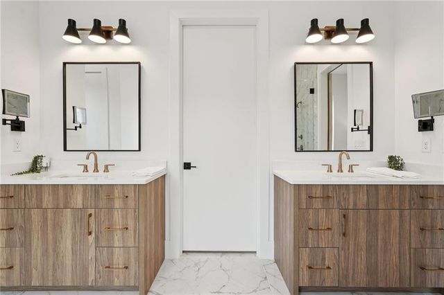 235 Winterberry NW Way, Roswell, GA 30075