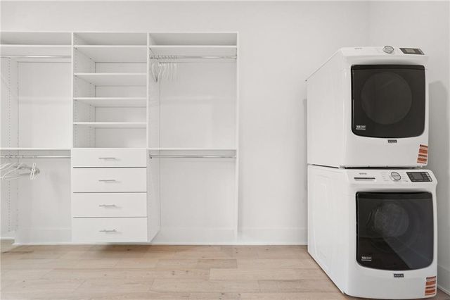 235 Winterberry NW Way, Roswell, GA 30075