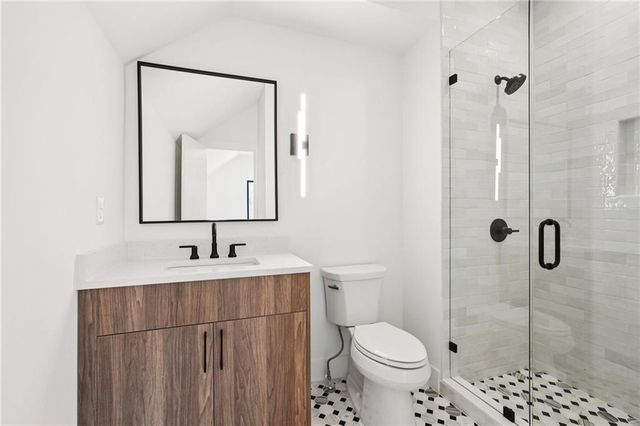 235 Winterberry NW Way, Roswell, GA 30075