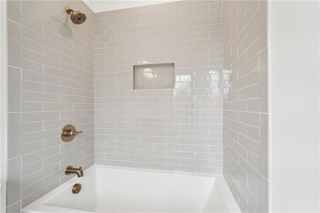 235 Winterberry NW Way, Roswell, GA 30075