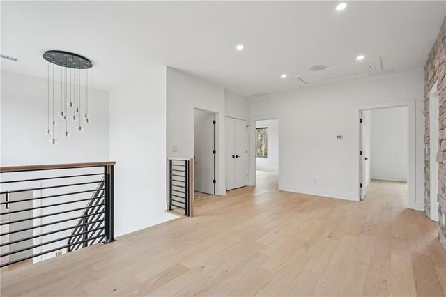 235 Winterberry NW Way, Roswell, GA 30075