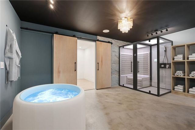 235 Winterberry NW Way, Roswell, GA 30075