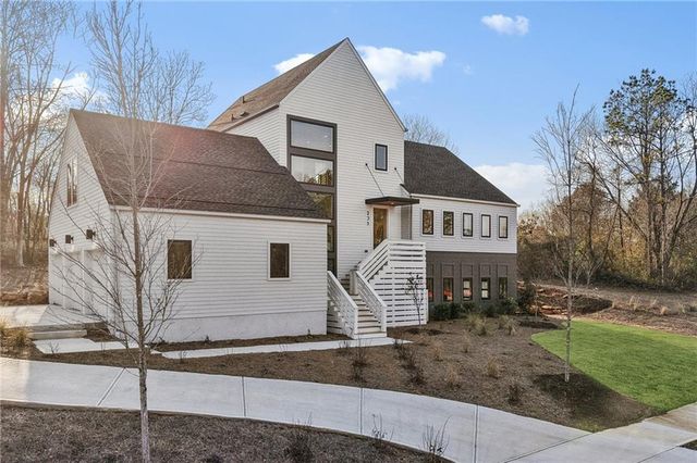235 Winterberry NW Way, Roswell, GA 30075