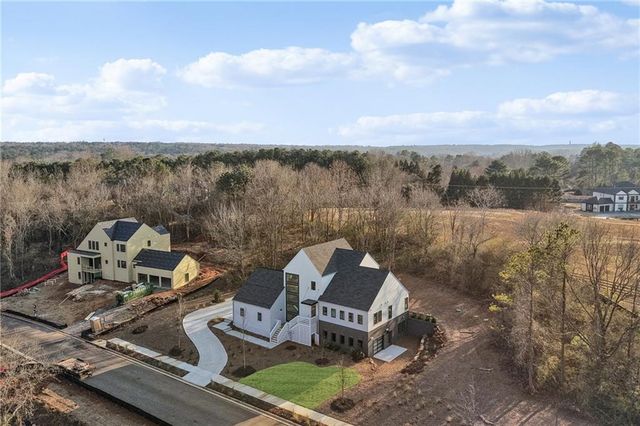 235 Winterberry NW Way, Roswell, GA 30075