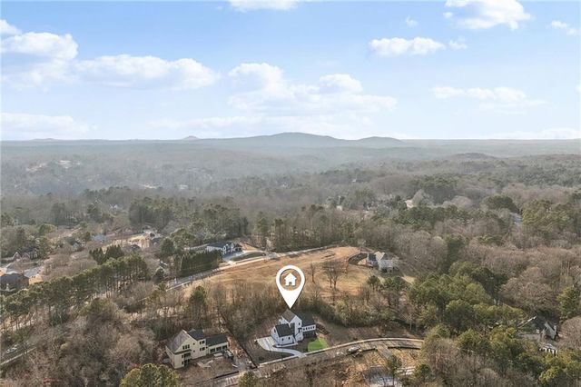 235 Winterberry NW Way, Roswell, GA 30075