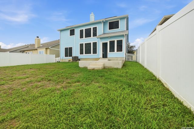 313 Brook Shadow, Cibolo, TX 78108