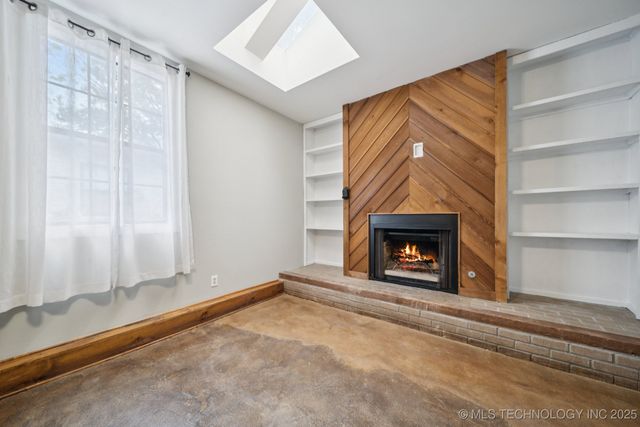 2760 S Gary Drive, Tulsa, OK 74114