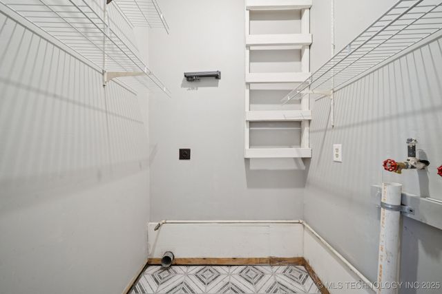 2760 S Gary Drive, Tulsa, OK 74114