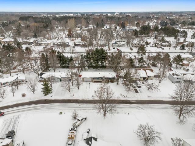 6126 Cougar Trail, North Branch, MN 55056