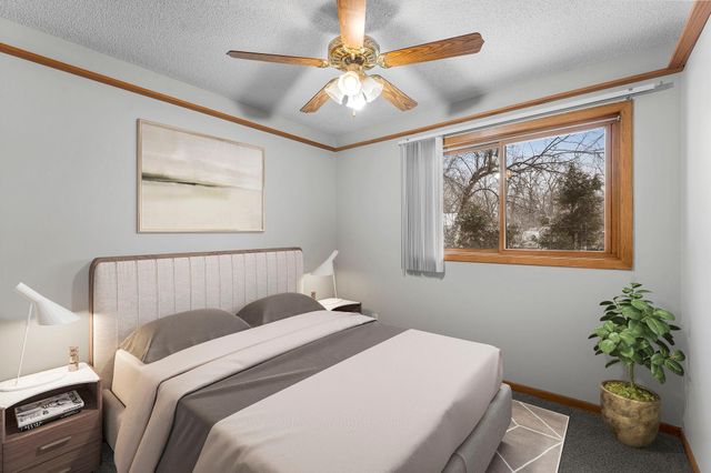 6126 Cougar Trail, North Branch, MN 55056