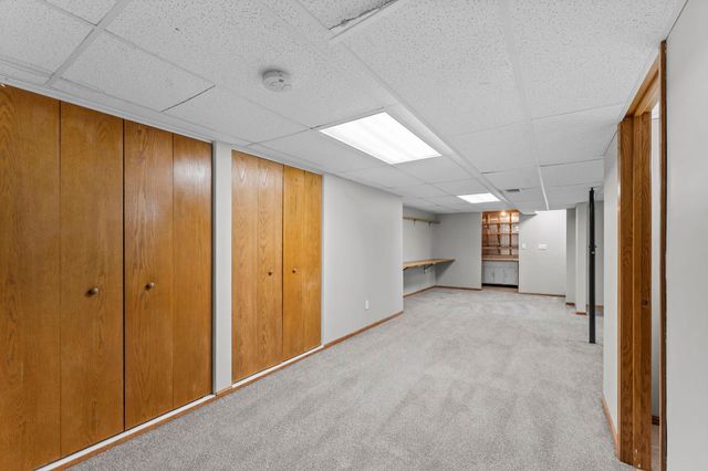 6126 Cougar Trail, North Branch, MN 55056