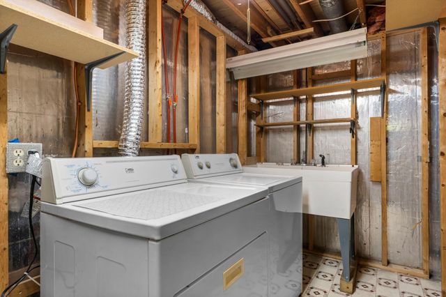 6126 Cougar Trail, North Branch, MN 55056