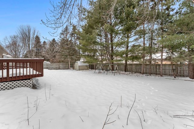 6126 Cougar Trail, North Branch, MN 55056