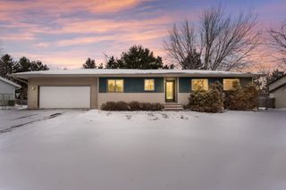 6126 Cougar Trail, North Branch, MN 55056