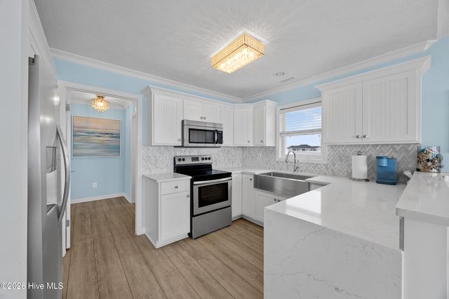 1004 N Shore Drive, Surf City, NC 28445