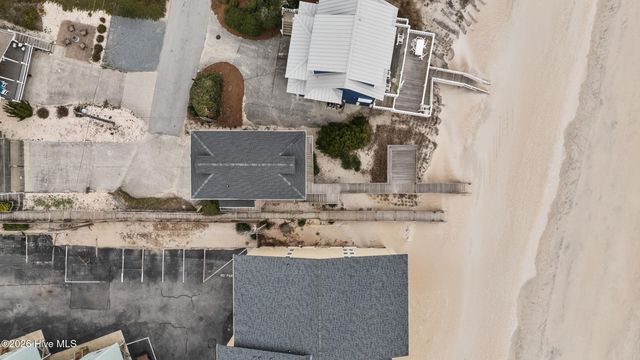 1004 N Shore Drive, Surf City, NC 28445