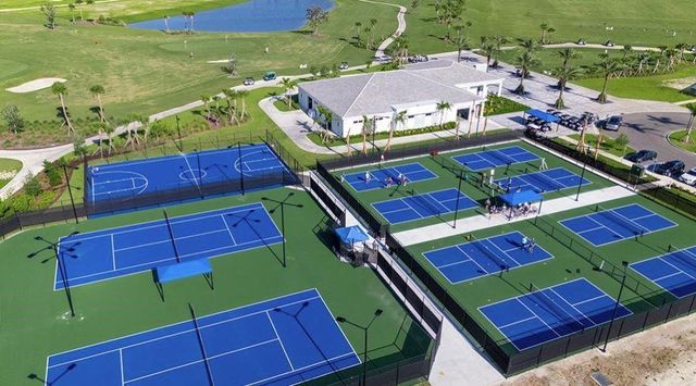 13072 SW Shinnecock Drive, Port St. Lucie, FL 34987