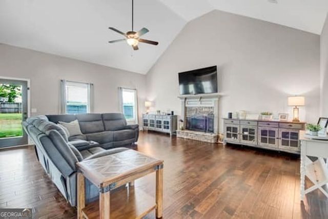 1312 SE Sims Road SE, Winder, GA 30680