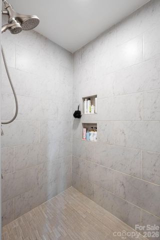 843 W J Street, Newton, NC 28658