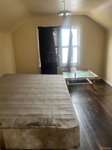 19338 Waltham Street, Detroit, MI 48205