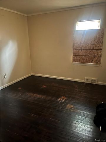 19338 Waltham Street, Detroit, MI 48205