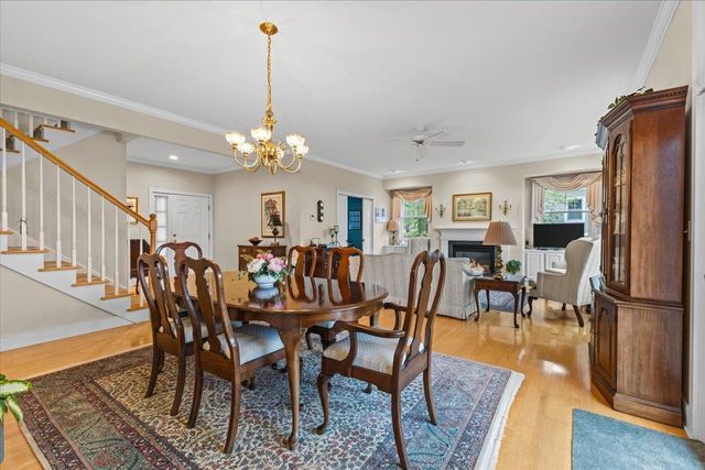 99 Fairway Drive, South Burlington, VT 05403